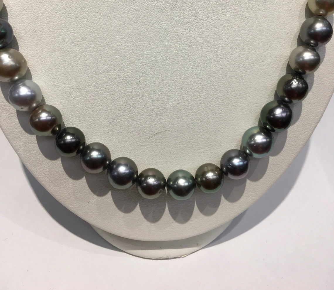Tahitian South Sea Pearls Multi Color 9x10mm 14k Gold Clasp High Polish