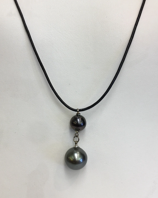 14mm Tahitian South Sea Pearl Pendant Leather Cord Adjustable Length Hanging from 10mm Tahitian Pearls