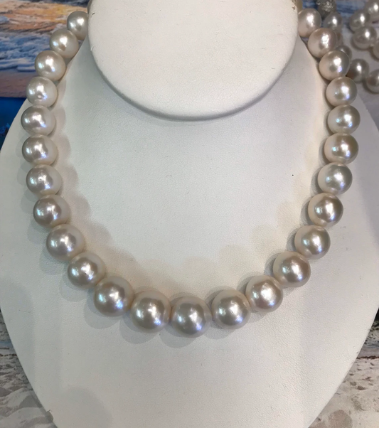 15x12mm Round Cultured Freshwater Pearls, good shine, great matches and great shine